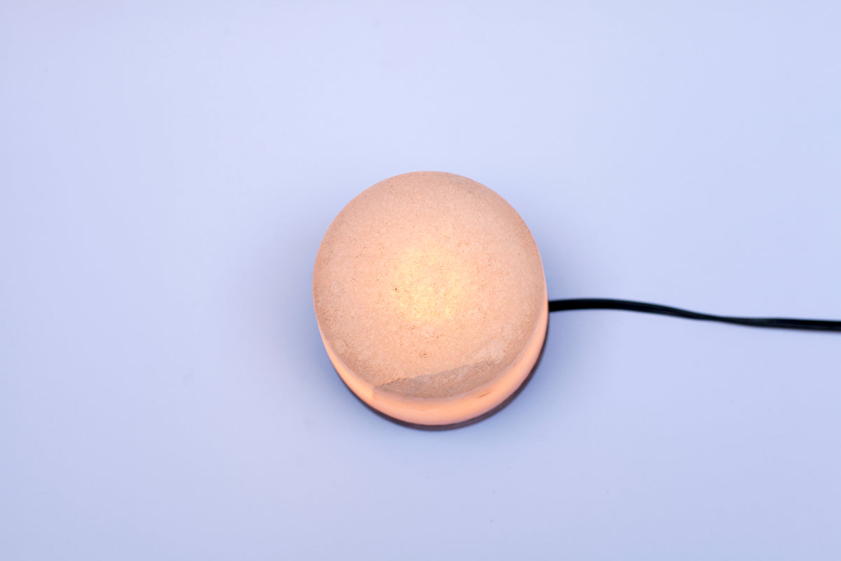 White Potohar Salt Lamp 1